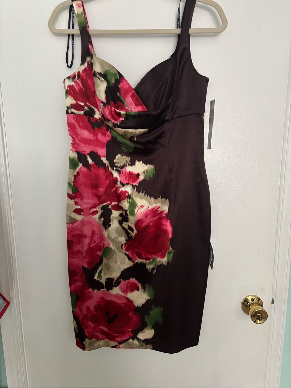 NWT Maggy London size 8 One-Shoulder Sheath Dress in Brown and Pink Floral